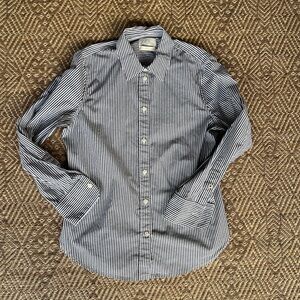 J.Crew Slim‎ Fit Women’s Button Down Black and White Stripe Size Small